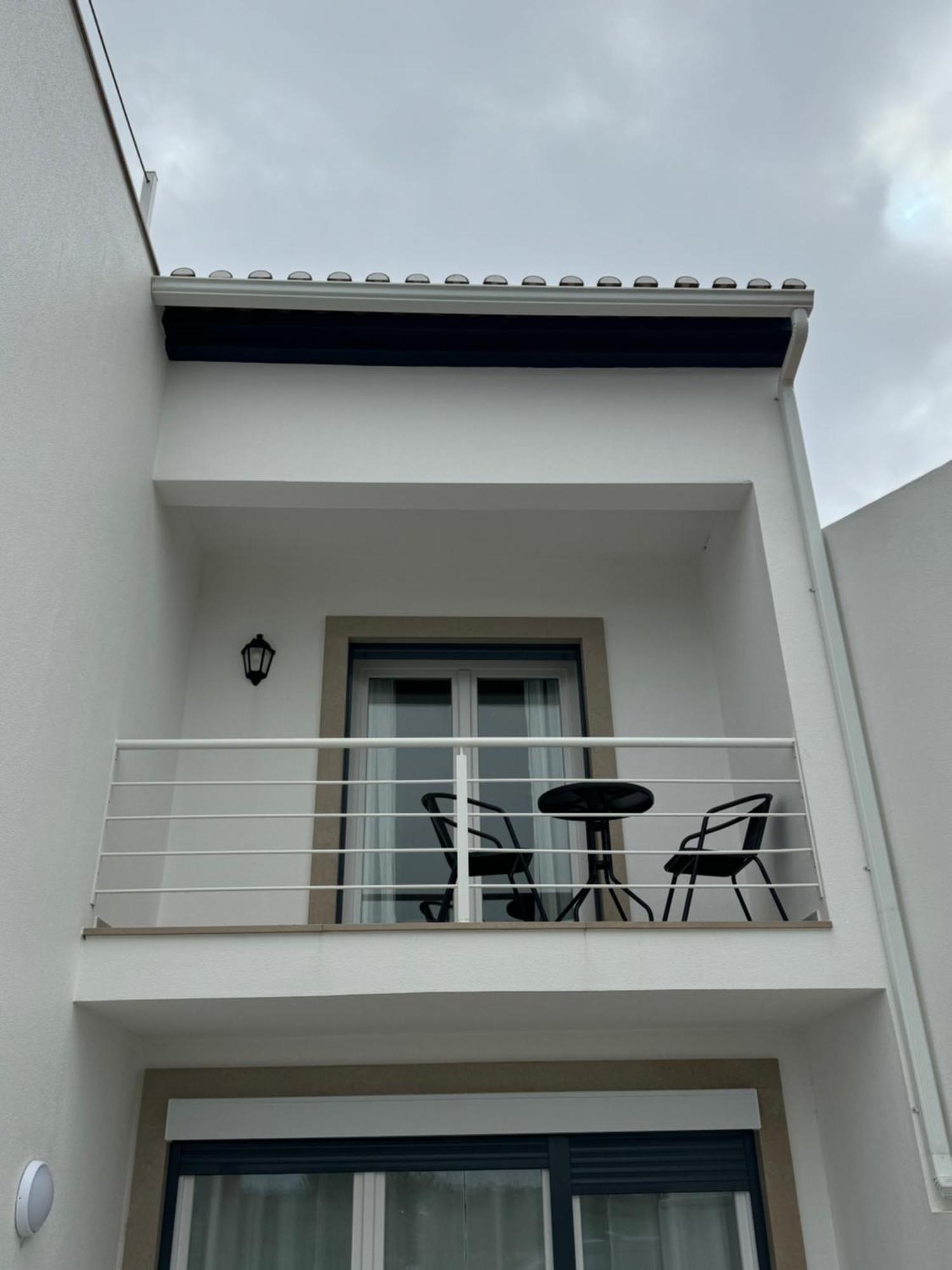Sunny Baleal Guesthouse Ferrel (Leiria) Exterior foto