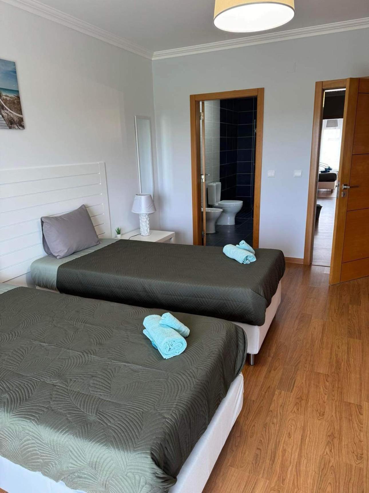 Sunny Baleal Guesthouse Ferrel (Leiria) Exterior foto